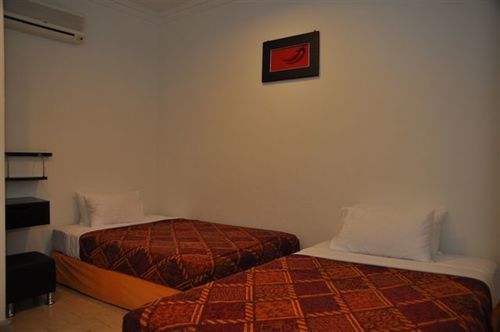 Old Budget Hotel George Town Zewnętrze zdjęcie